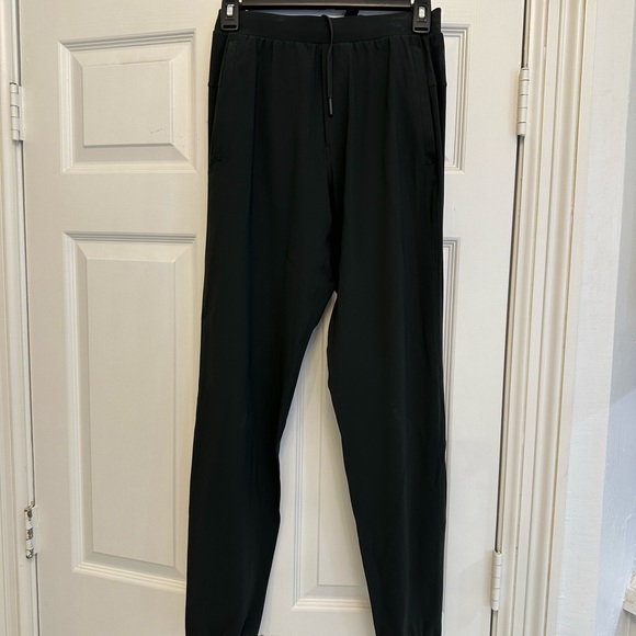 Men's Lululemon Black Joggers (New no tags) - Picture 1 of 5